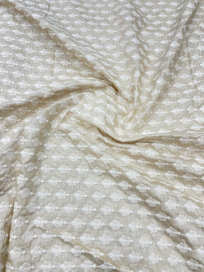 Munga Silk Embroidery Dyeable