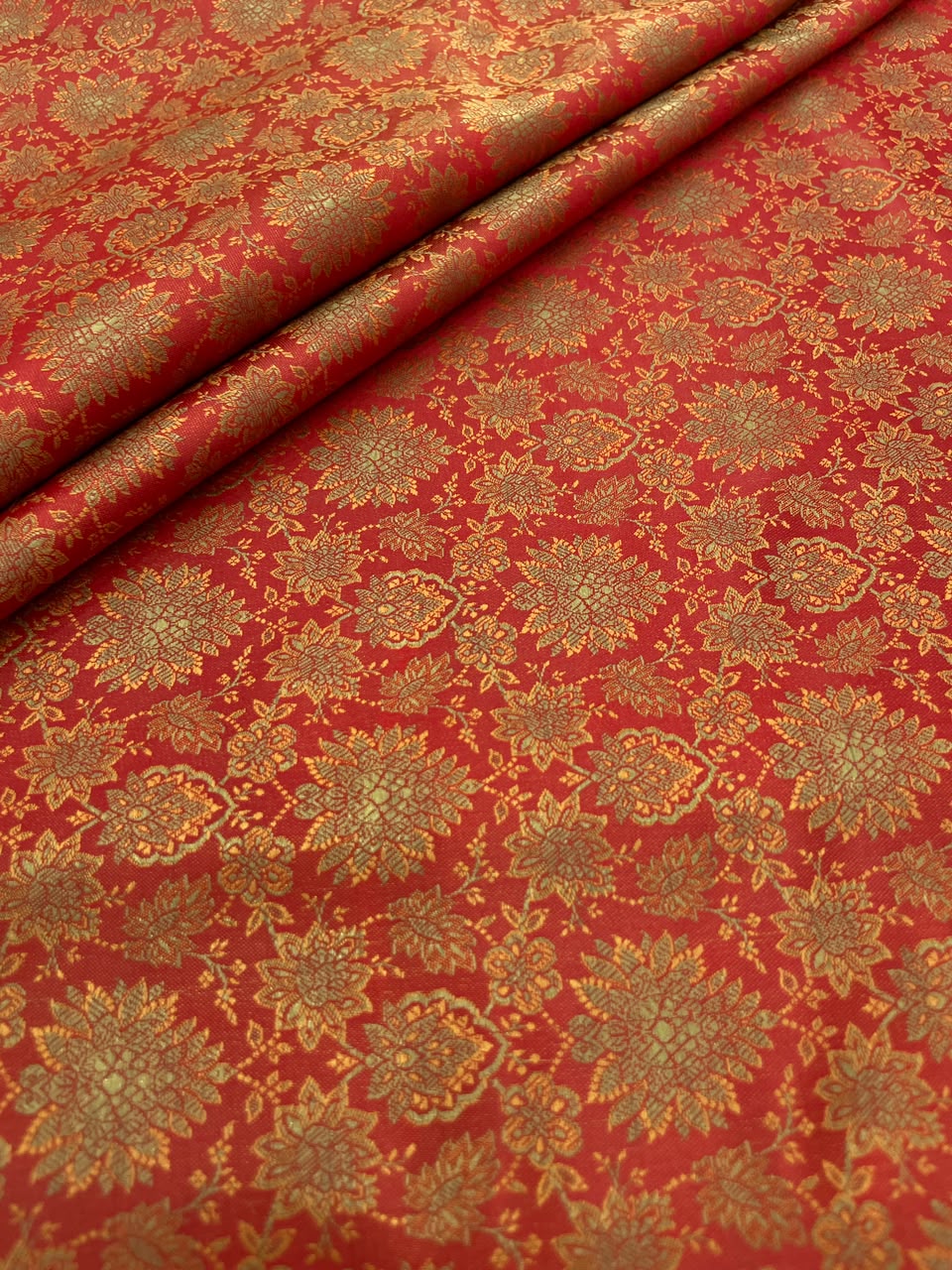 Banarasi Brocade (44"inch)