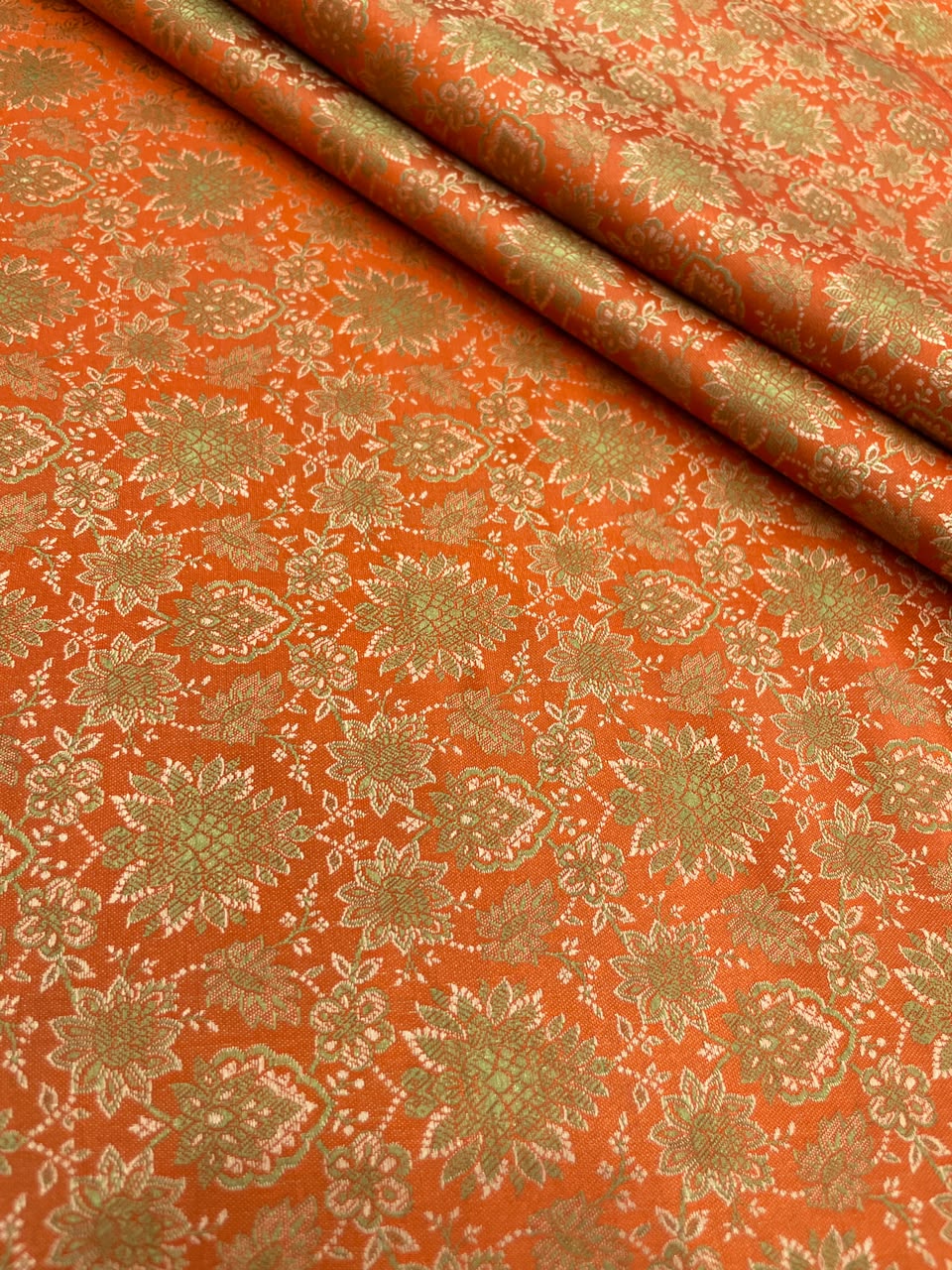 Banarasi Brocade (44"inch)