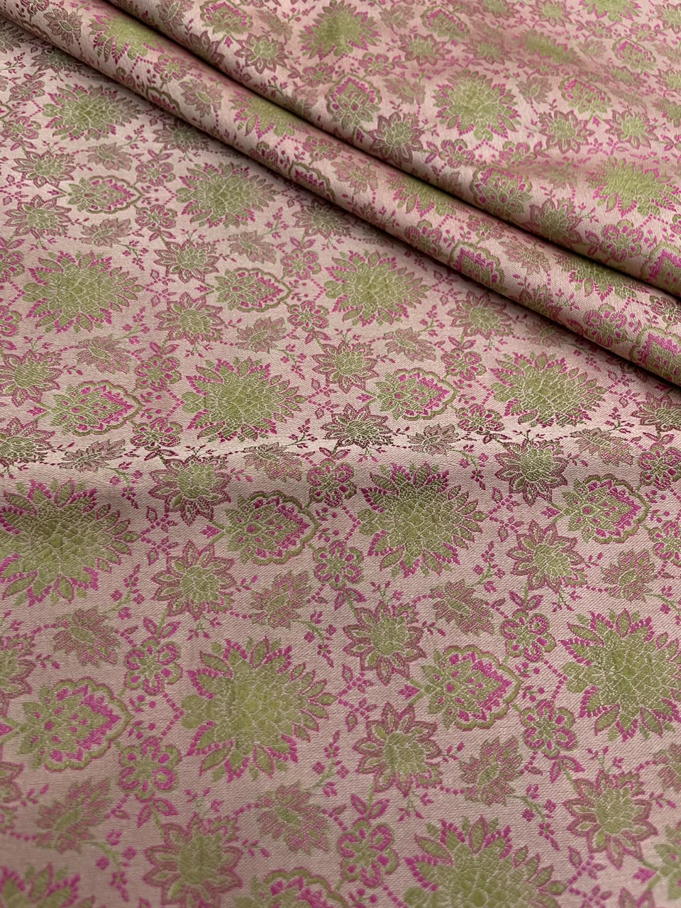 Banarasi Brocade (44"inch)