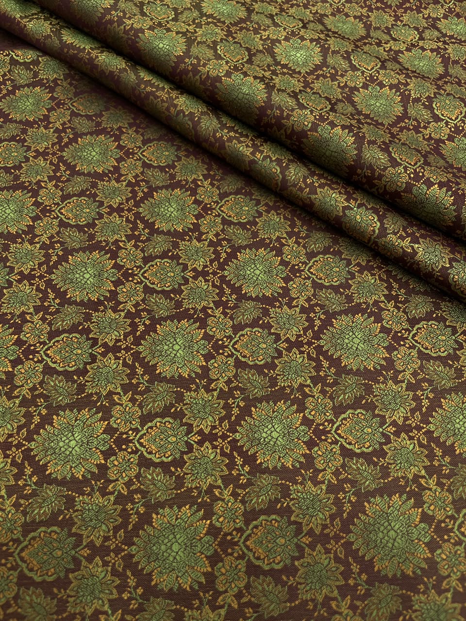 Banarasi Brocade (44"inch)