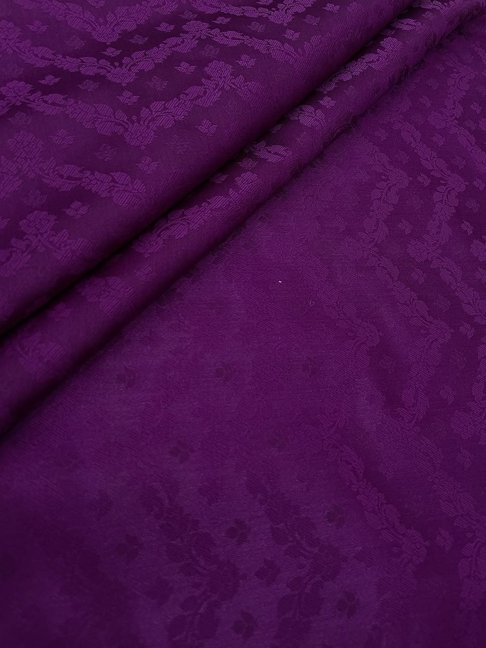 Banarasi Brocade (44"inch)