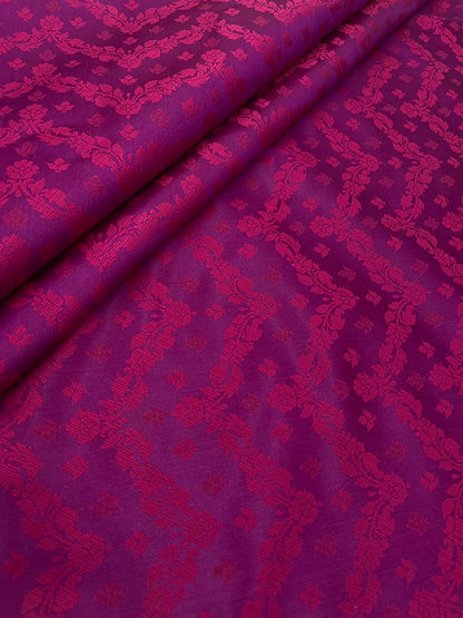 Banarasi Brocade (44"inch)