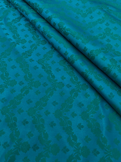 Banarasi Brocade (44"inch)
