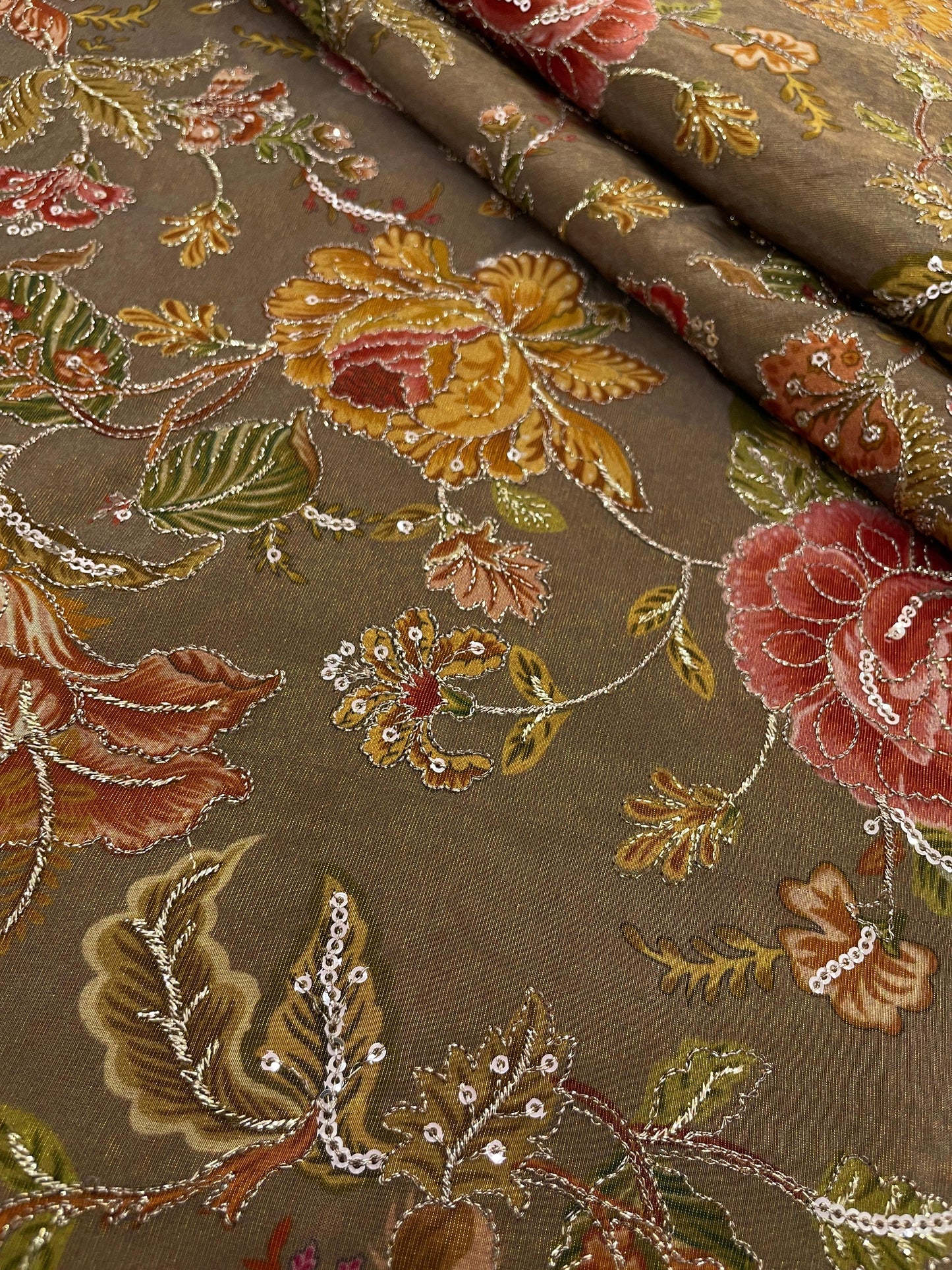 Tissue Position Print With Embroidery (44"inch)
