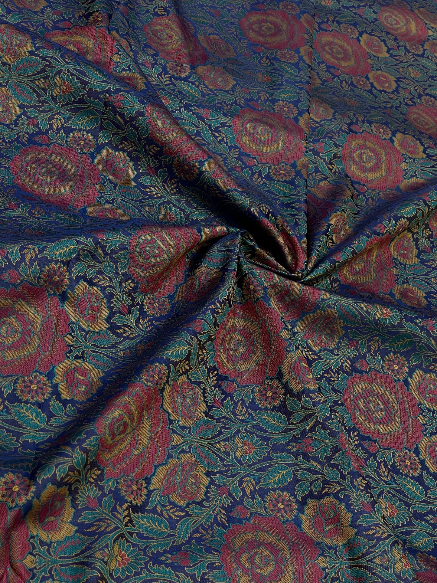 Banarasi Brocade (44"inch)