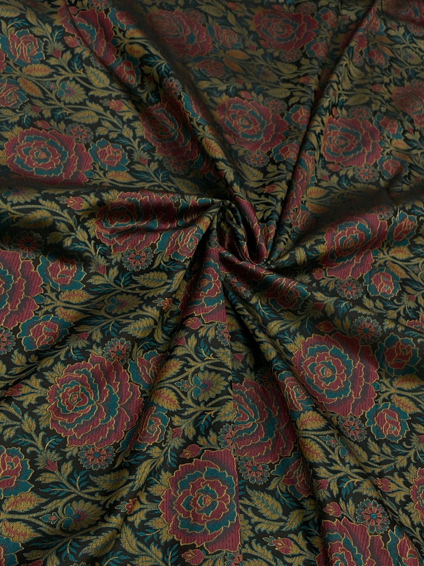 Banarasi Brocade (44"inch)