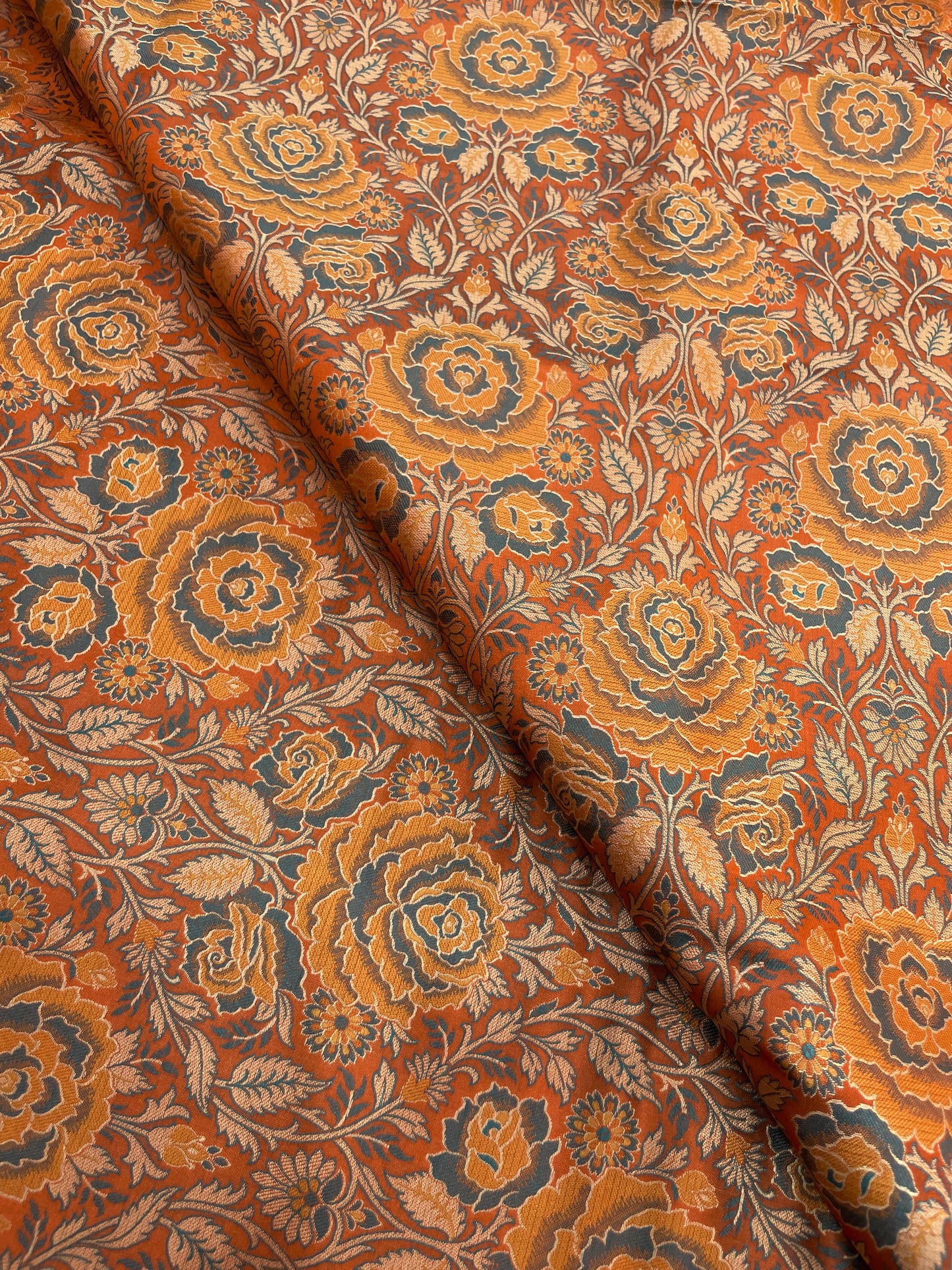 Banarasi Brocade (44"inch)