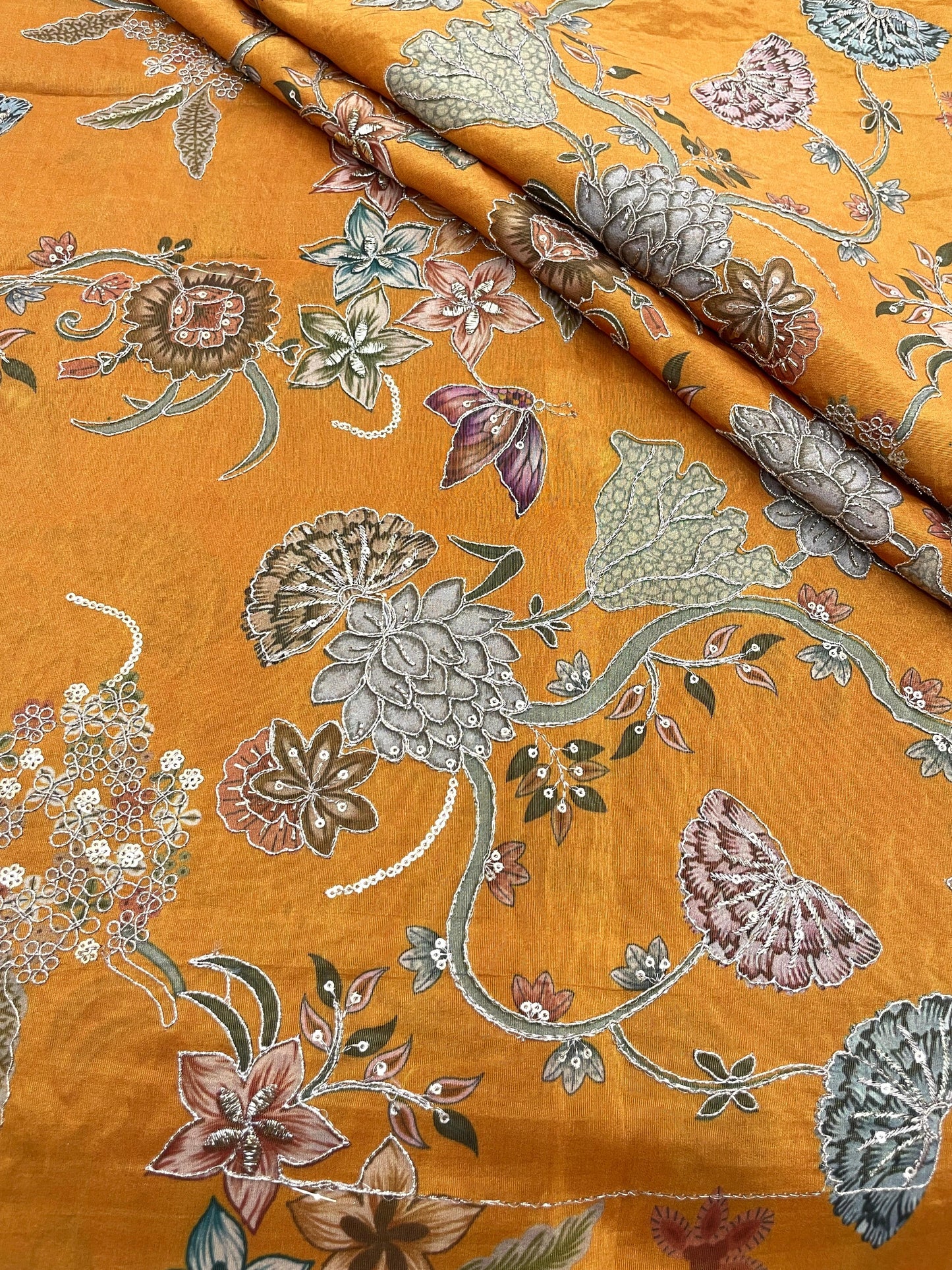 Tissue Position Print With Embroidery (44"inch)