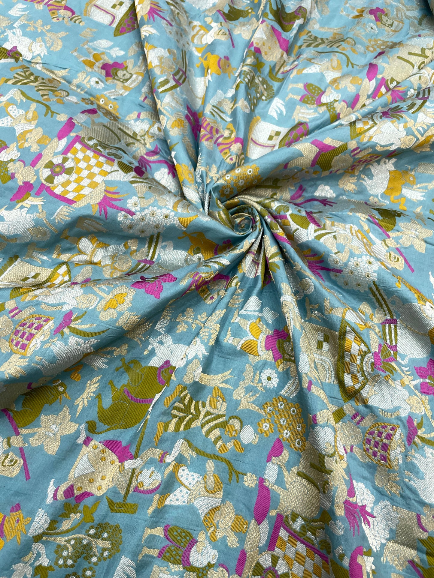 Pure Banarasi Katan Silk Meena Resham Jaquard