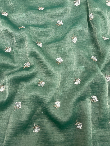 Crush Tissue Embroidery With Beads