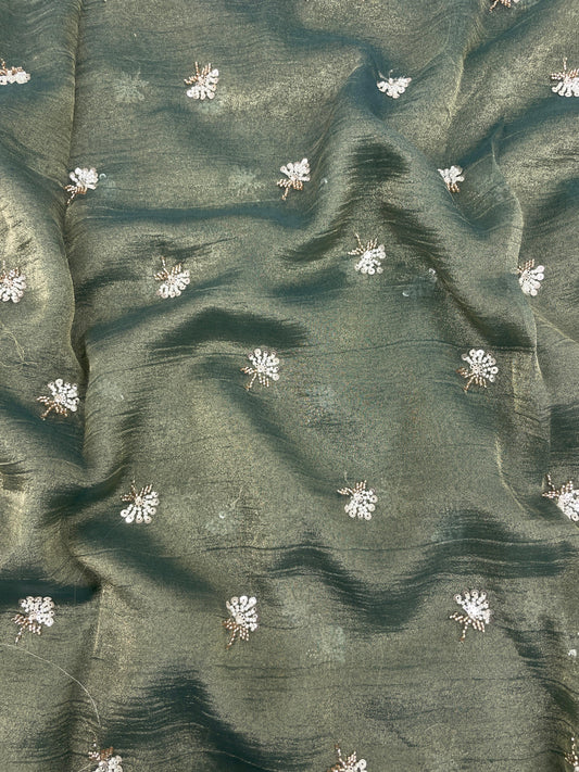 Crush Tissue Embroidery With Beads