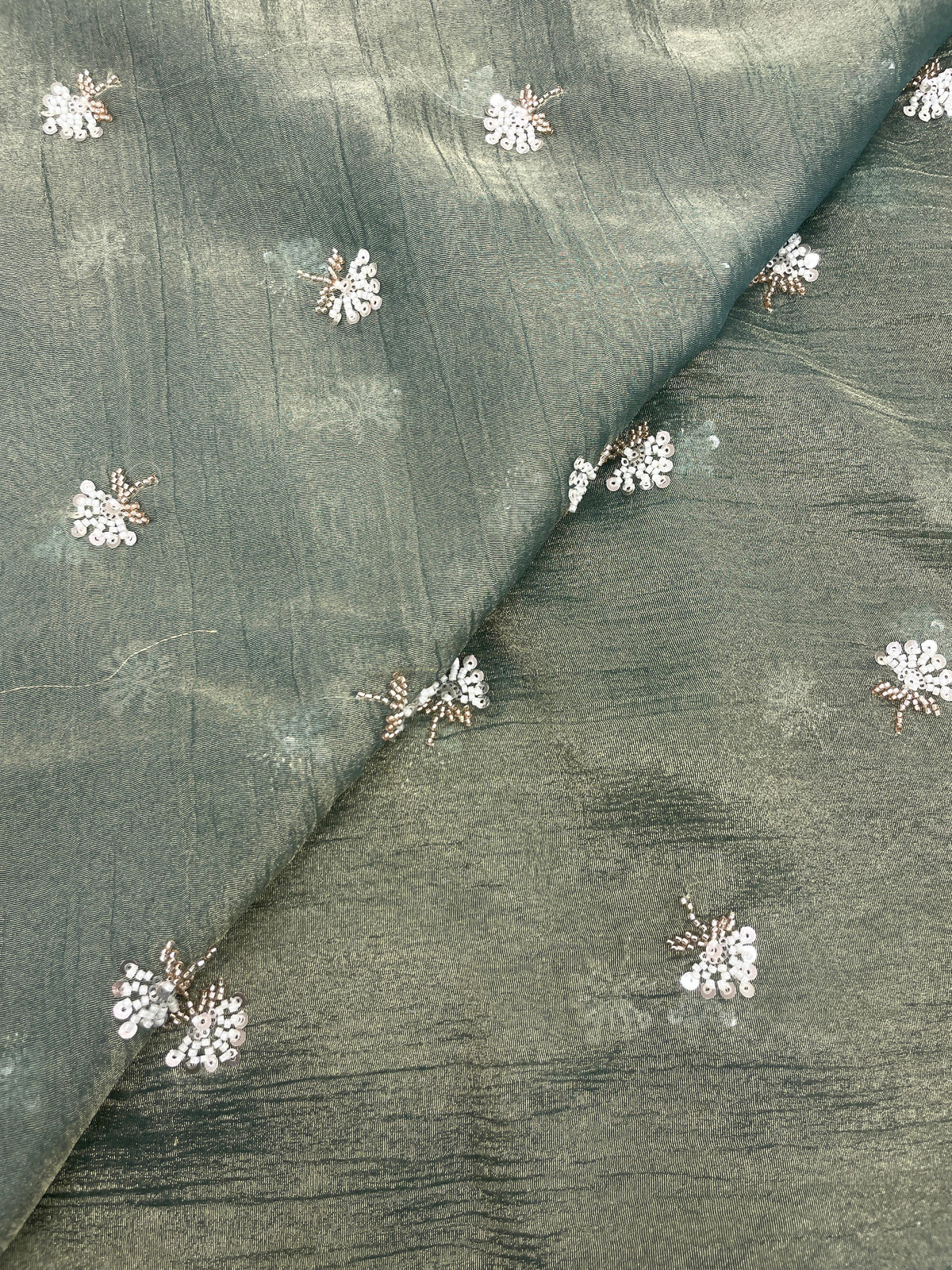 Crush Tissue Embroidery With Beads