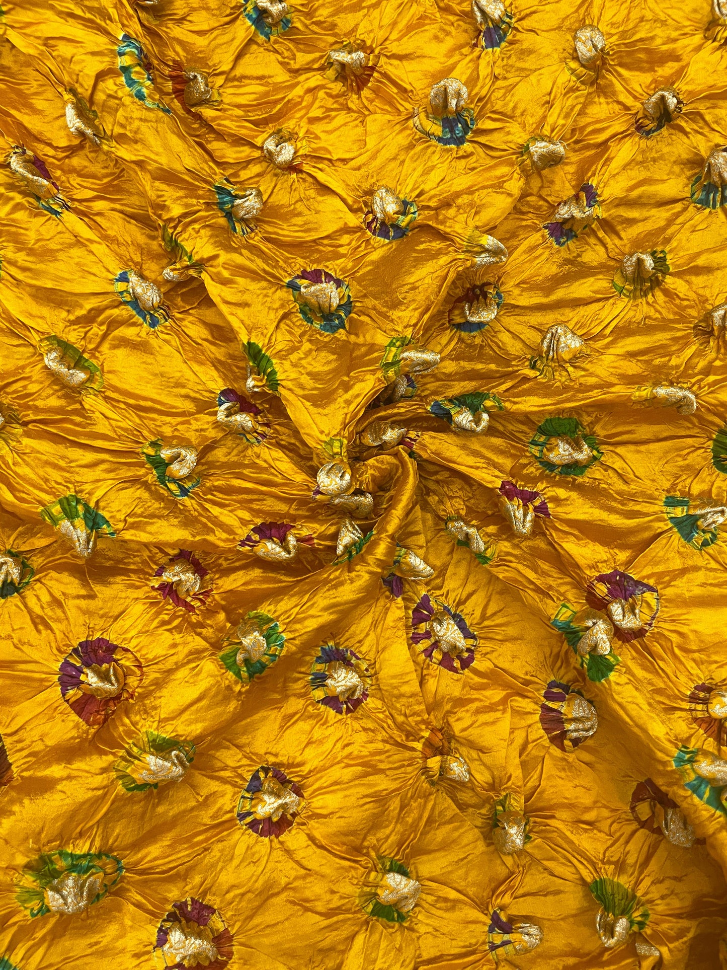 Pure silk zari butti with hand bandhani