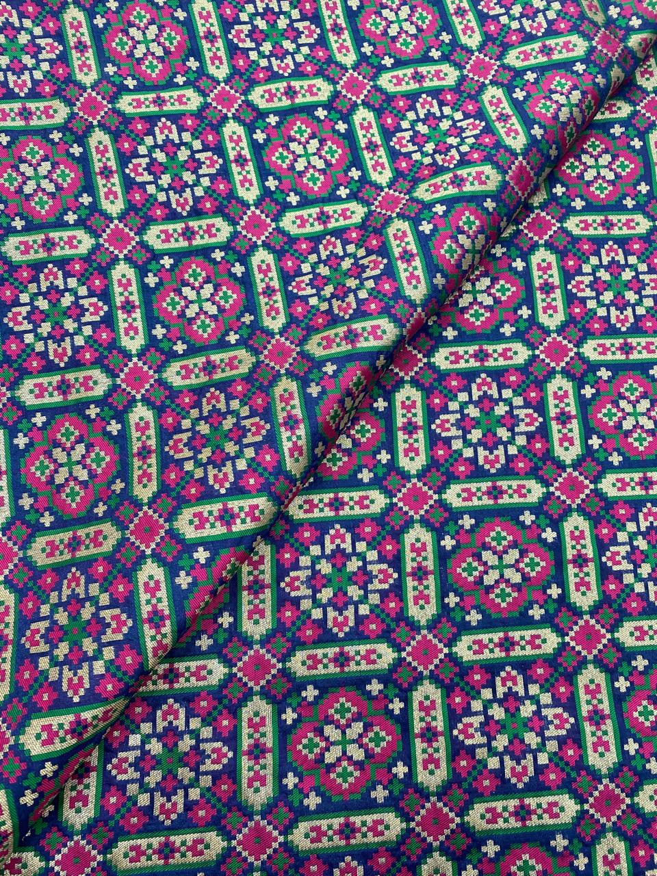 Pure Banarasi Resham Patola Brocade (44"inch)