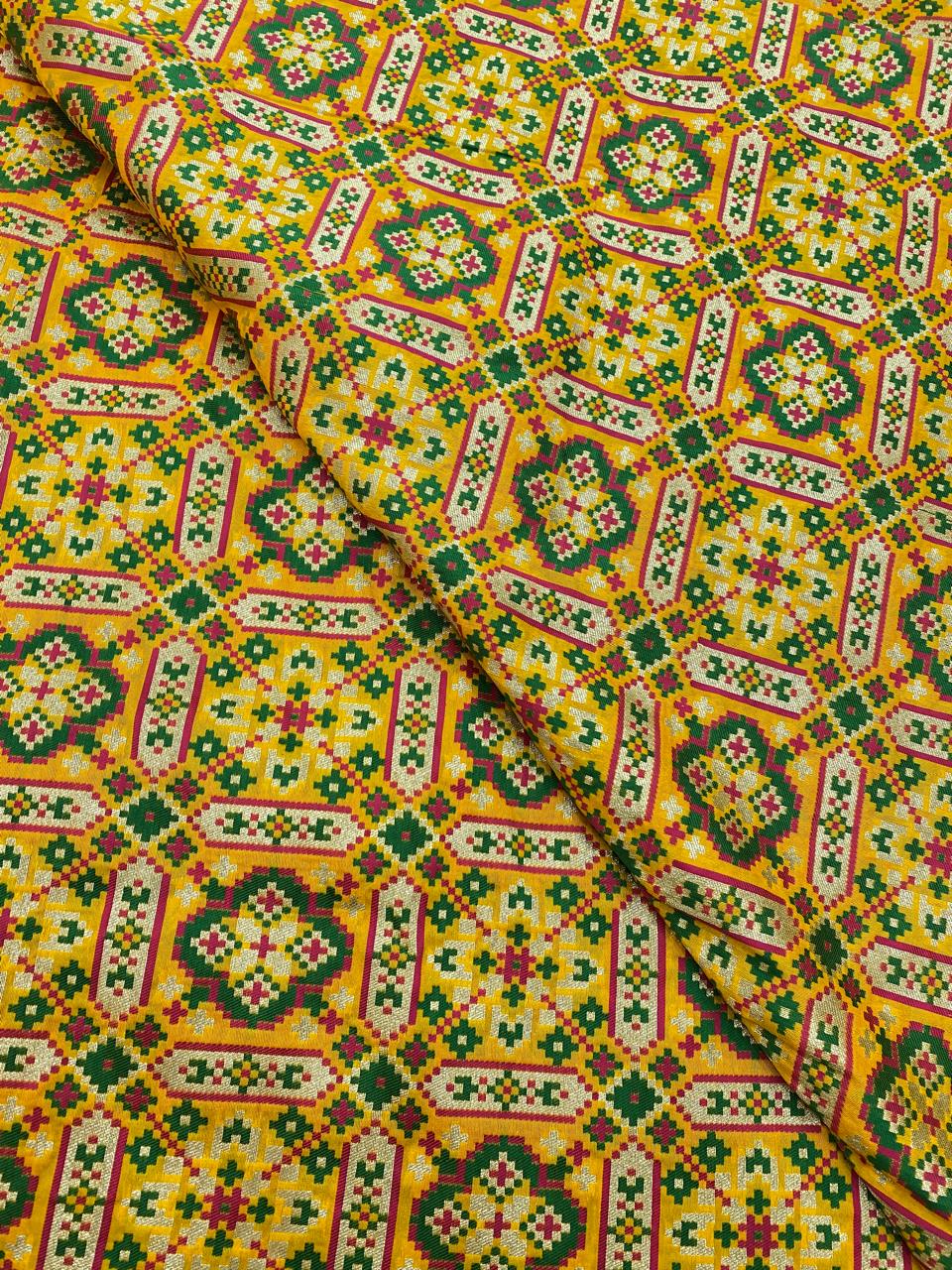 Pure Banarasi Resham Patola Brocade (44"inch)