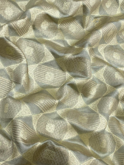 Pure TIssue Fancy Brocade (44"inch)