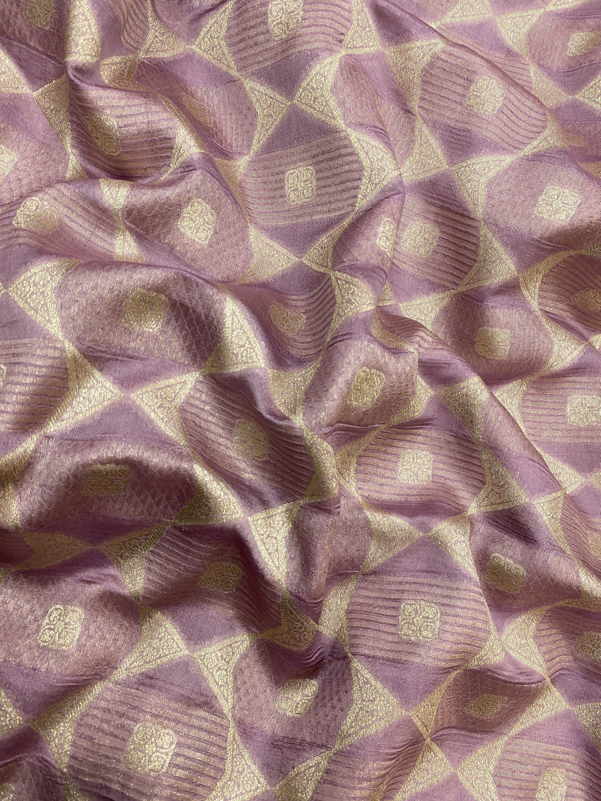 Pure TIssue Fancy Brocade (44"inch)