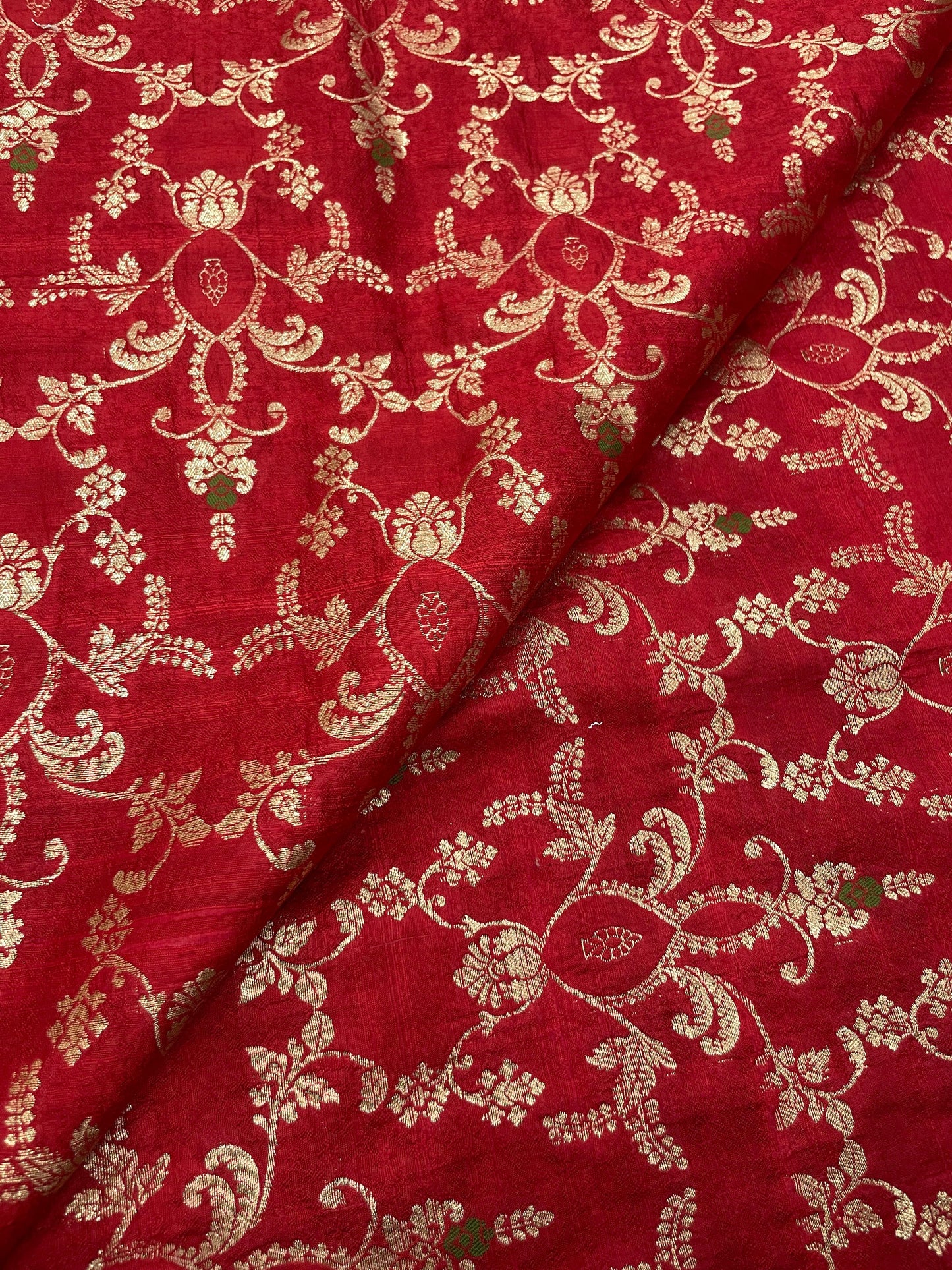 Pure Raw Silk Meena Brocade (44'inch)