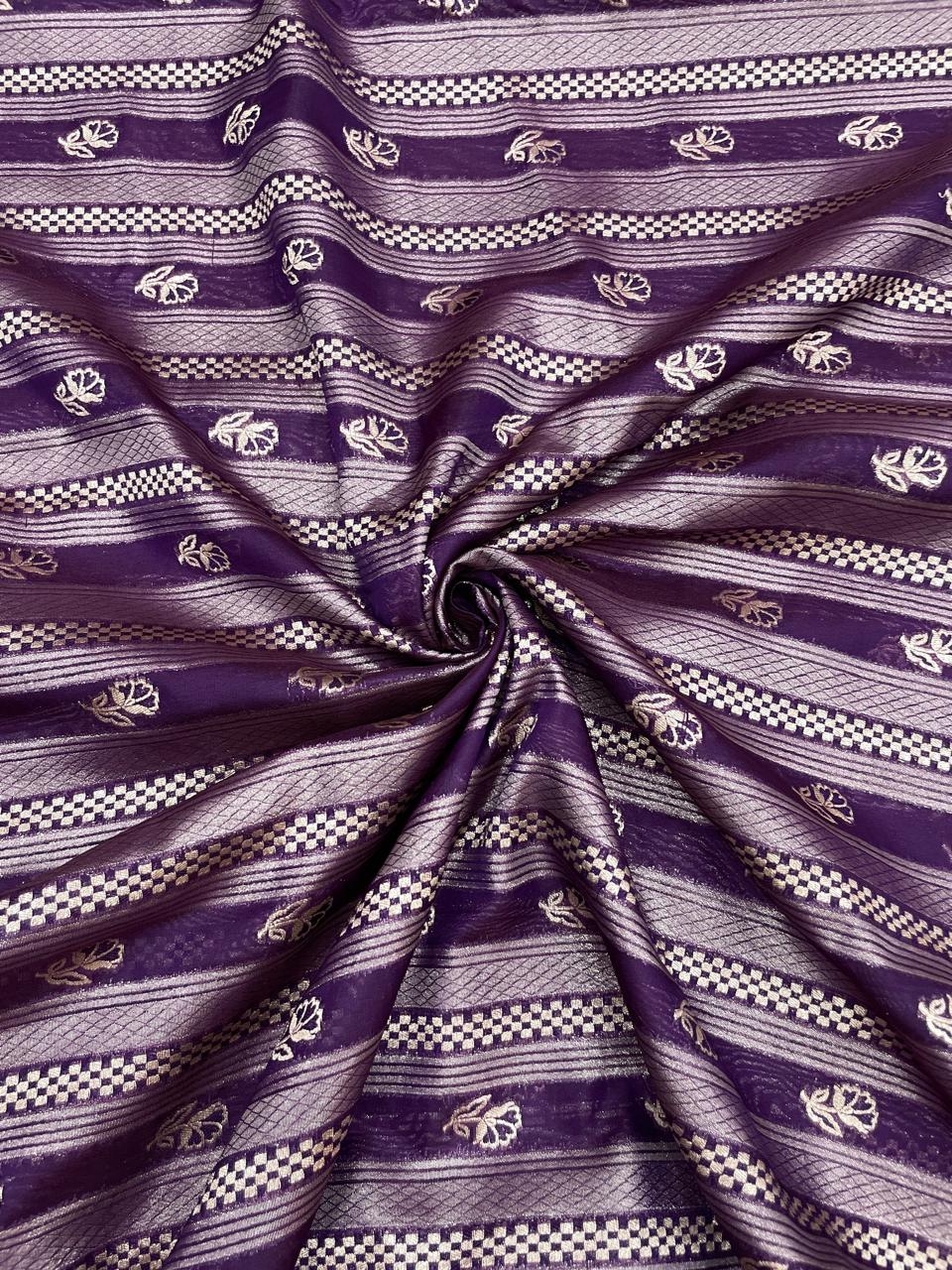 Banarasi Brocade (44'inch)