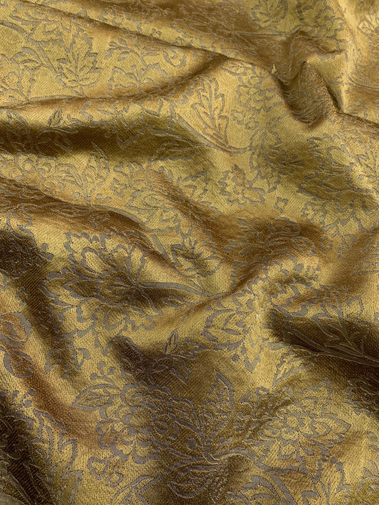Pure Kanjivaram Tissue With Hand Embroidery