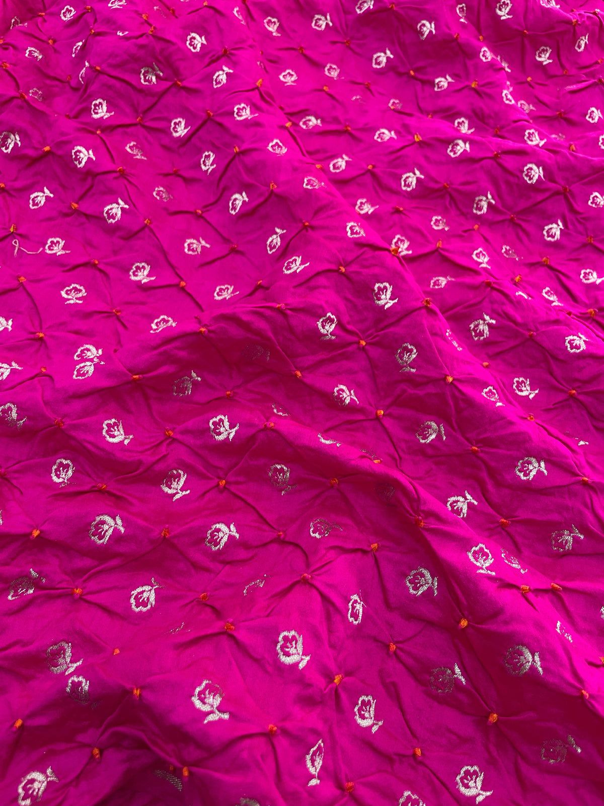 Pure banarasi silk zari butti with hand bandhani
