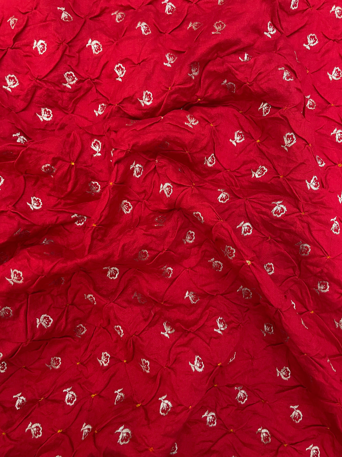Pure banarasi silk zari butti with hand bandhani