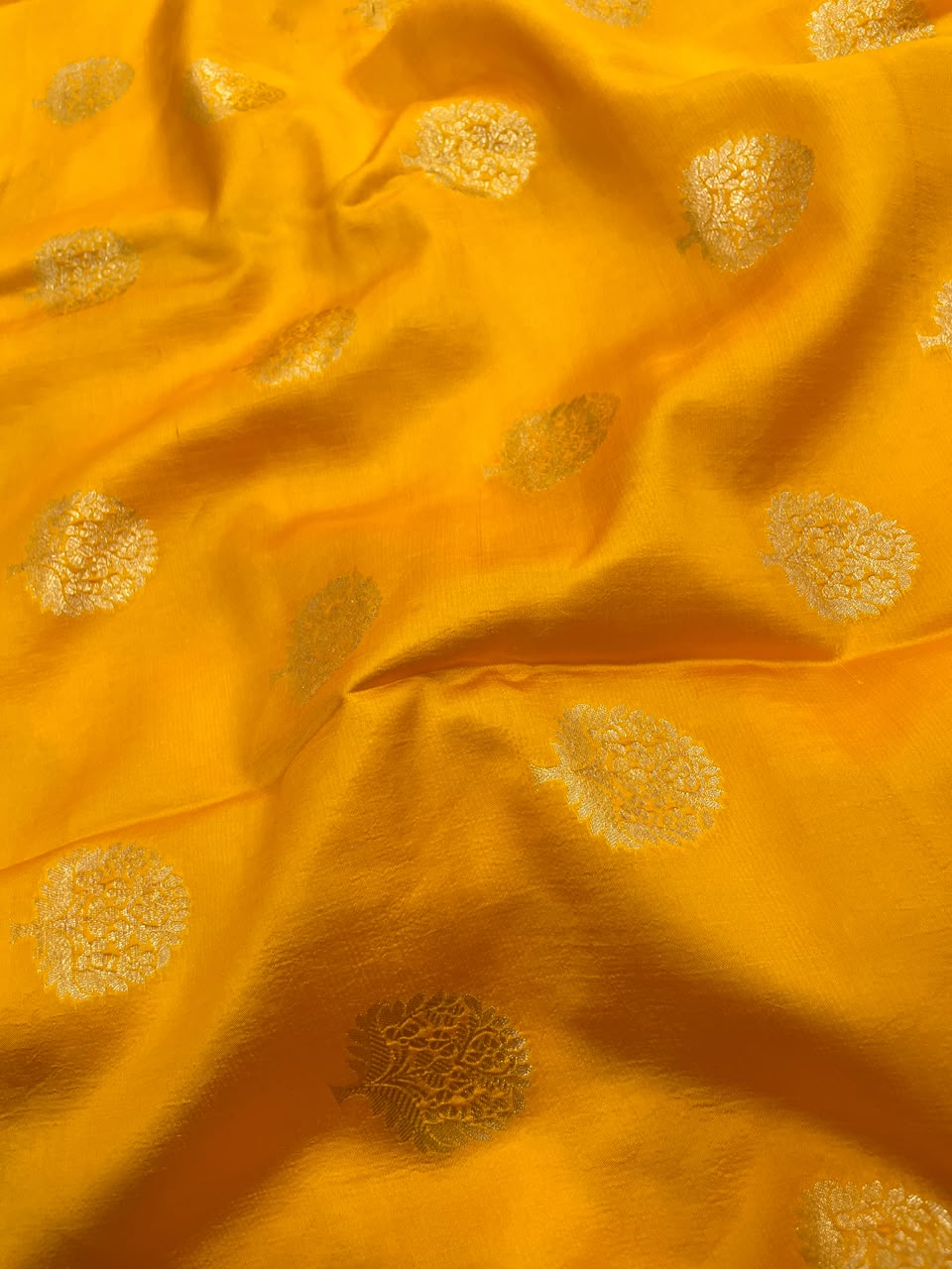 Pure Dupion Zari Butti (Colours Available) 44"Inch