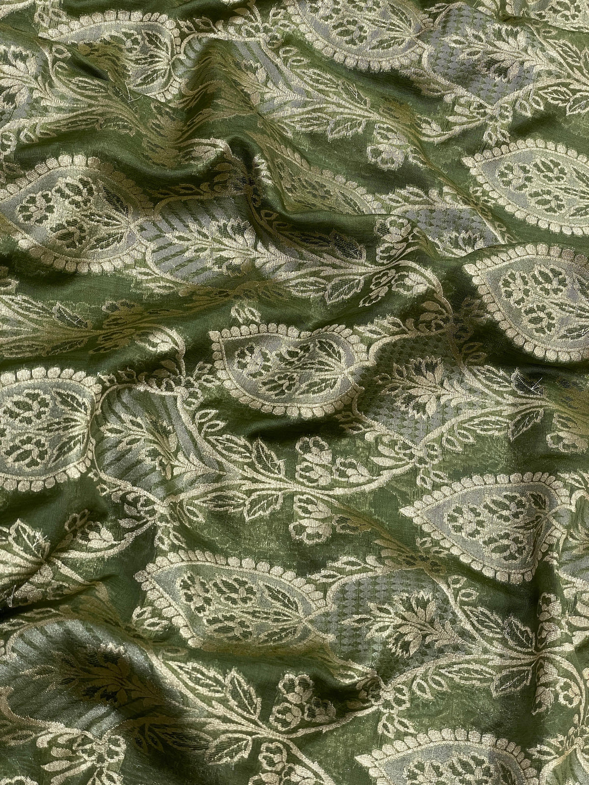 Banarasi Brocade (44'inch)