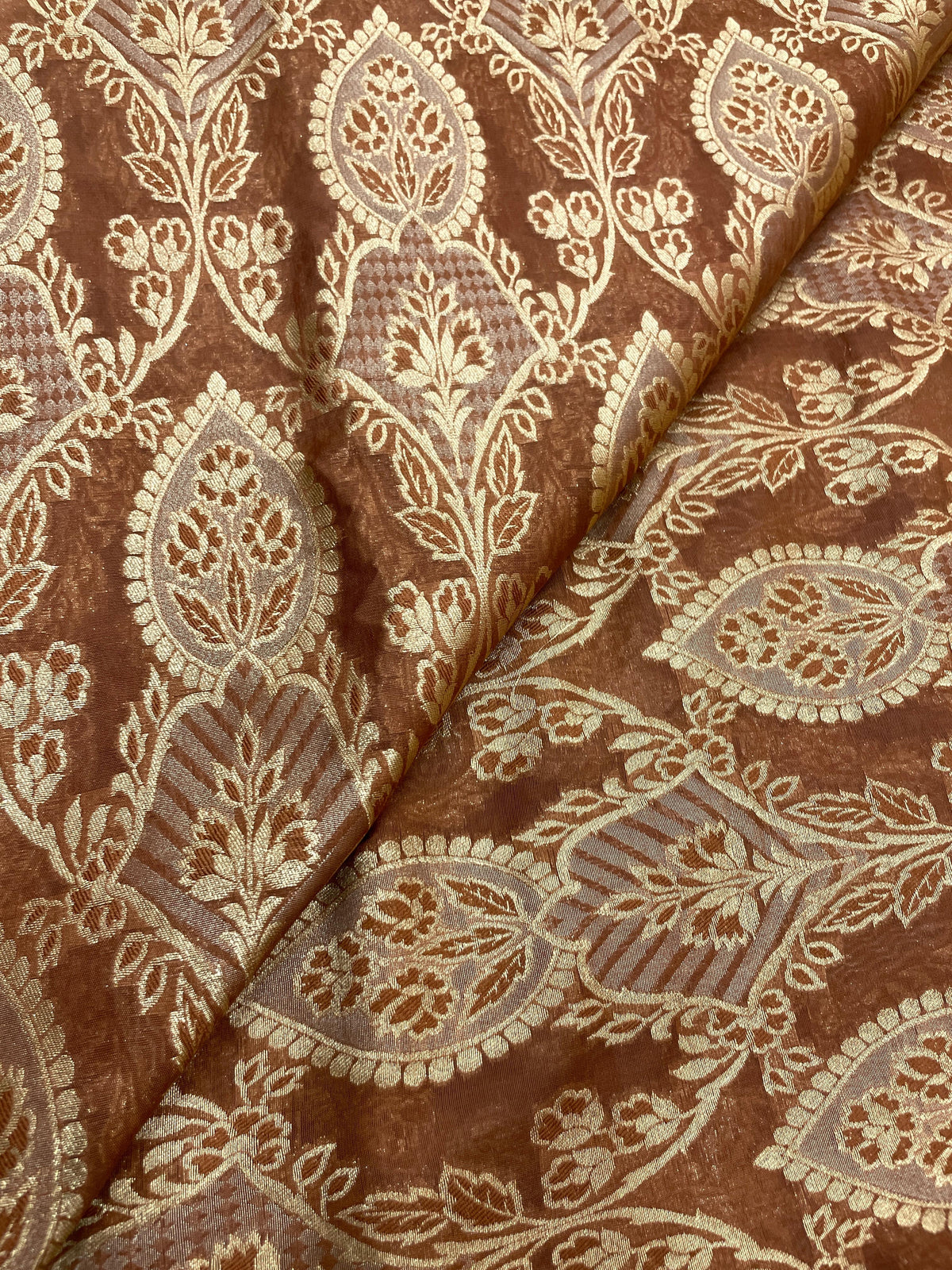 Banarasi Brocade (44'inch)