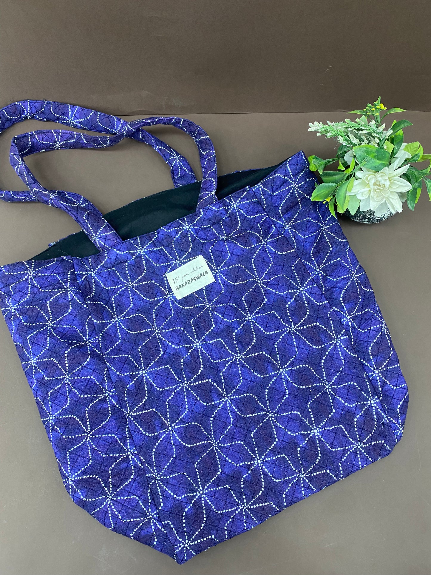 Classy Eco Friendly With Symmetrical Flower Printed Cloth Tote Bag