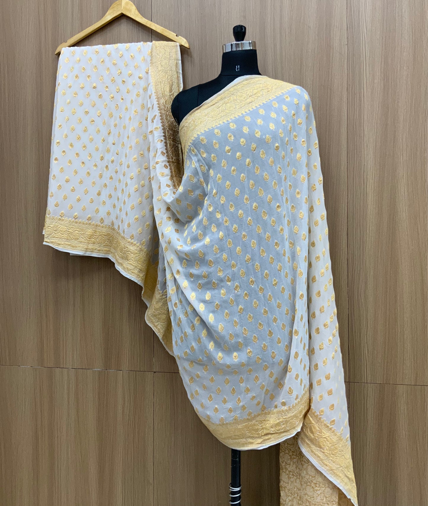 Pure Khadi Georgette Sarees (Dyeable)